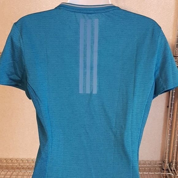 Adidas DeltaPeak blue shirt - Picture 3 of 4